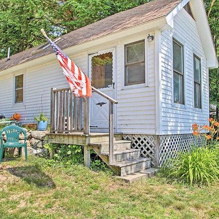 Lakefront Rumney Retreat With Shared Dock And Beach! Eksteriør bilde